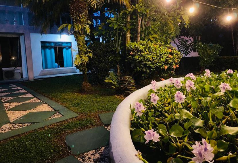 Hospedaje เกโปส ภายนอก รูปภาพ