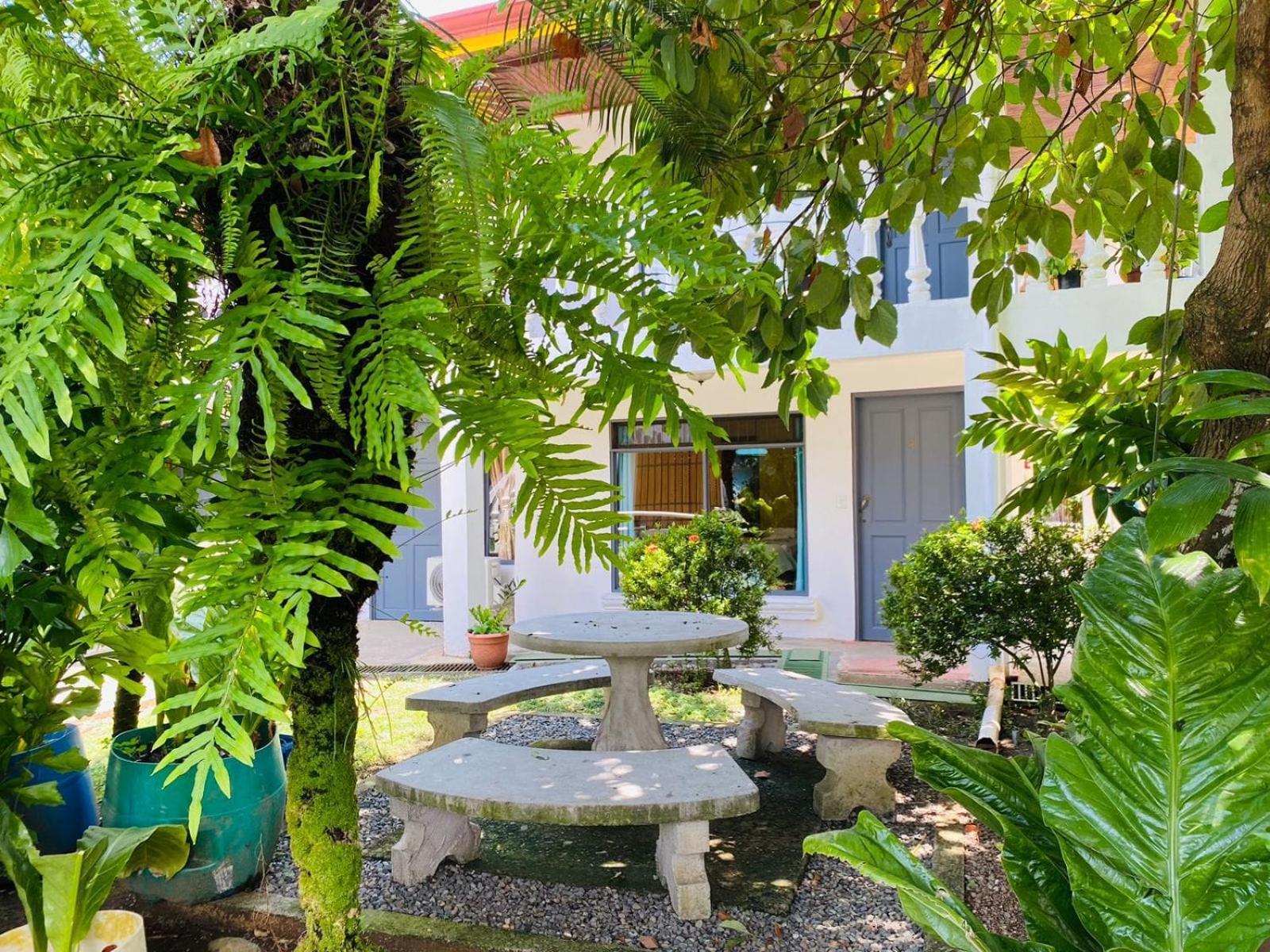 Hospedaje เกโปส ภายนอก รูปภาพ
